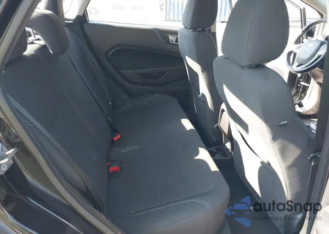 2015 Ford Fiesta Se z USA, uszkodzony, nr VIN 3FADP4BE2FM132430